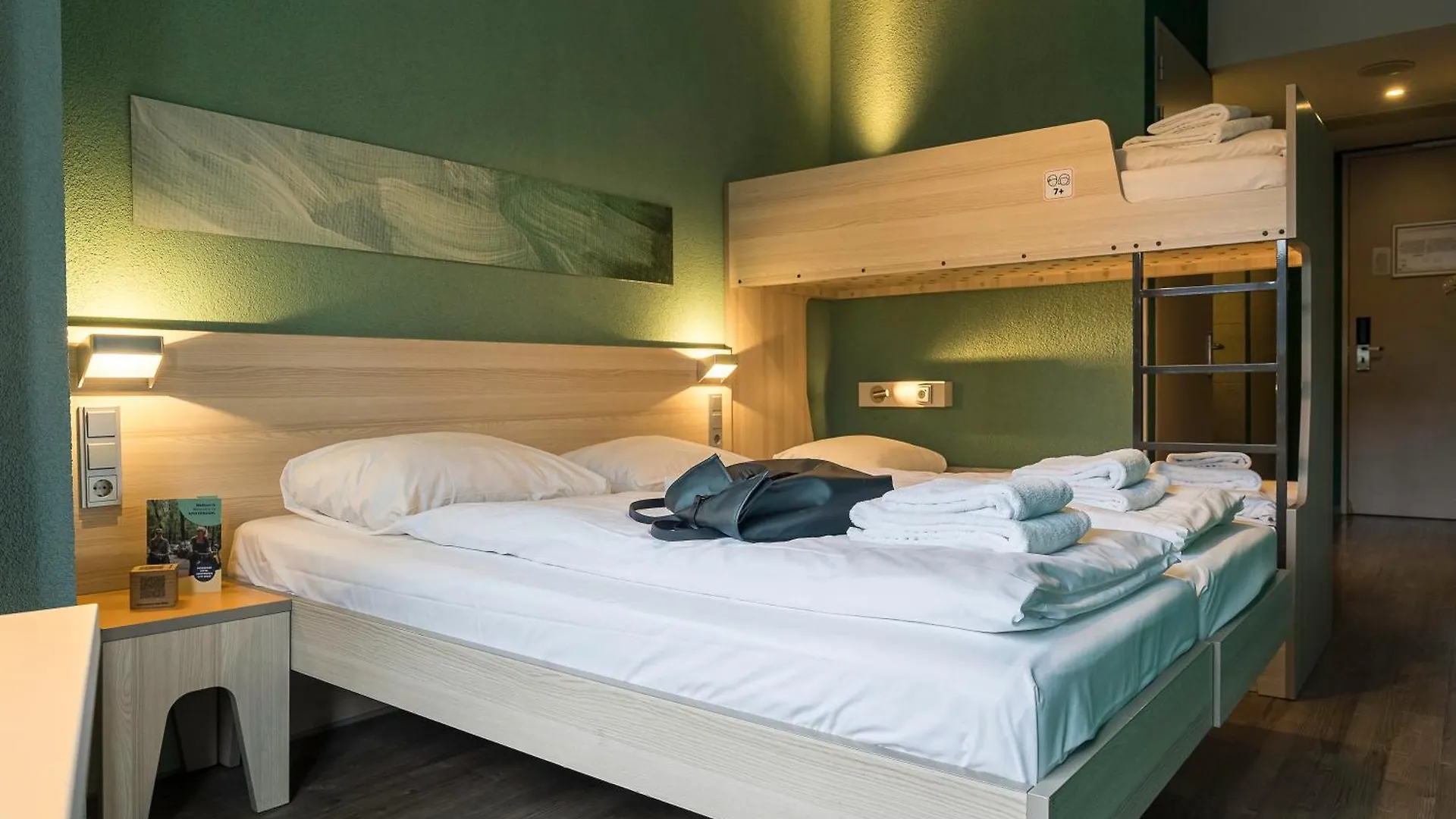Meininger Hotel Amsterdam City West