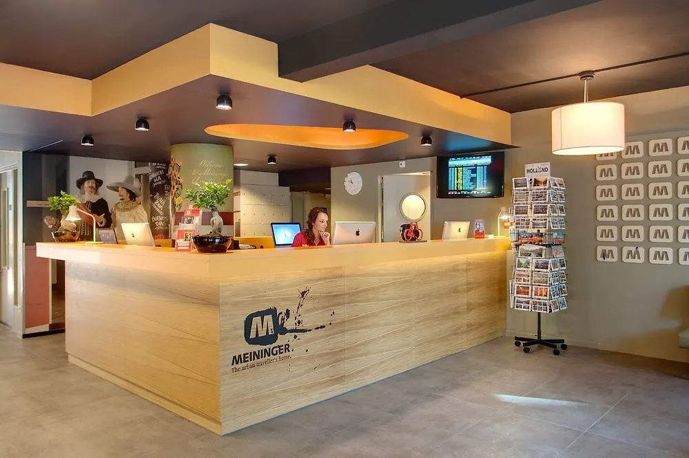 Meininger Hotel Amsterdam City West 2*,