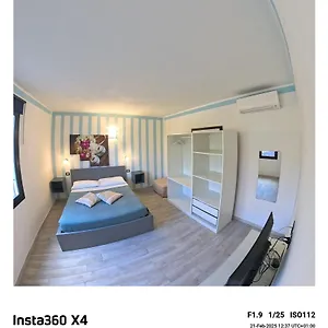 https://la-rosa-app.it-tuscanyhotel.com