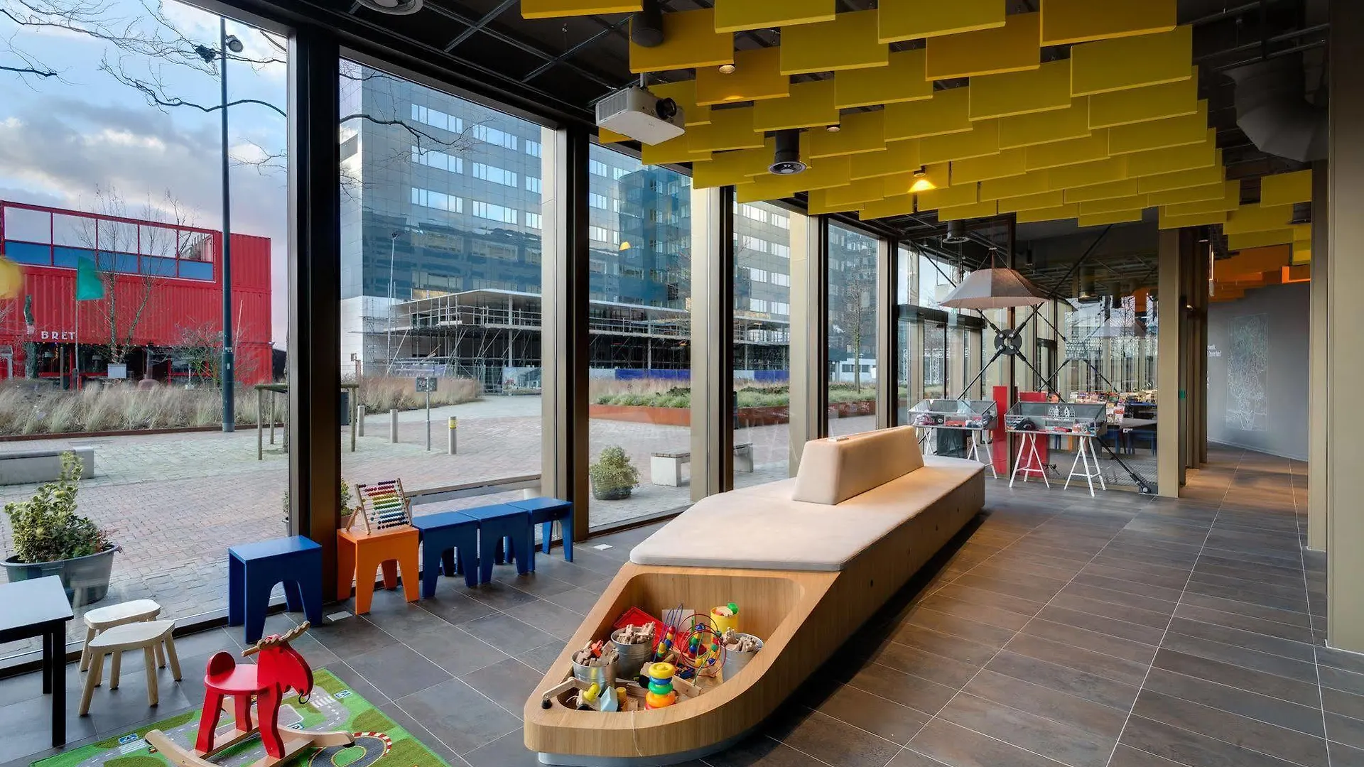 **  Meininger Hotel Amsterdam City West Nizozemsko