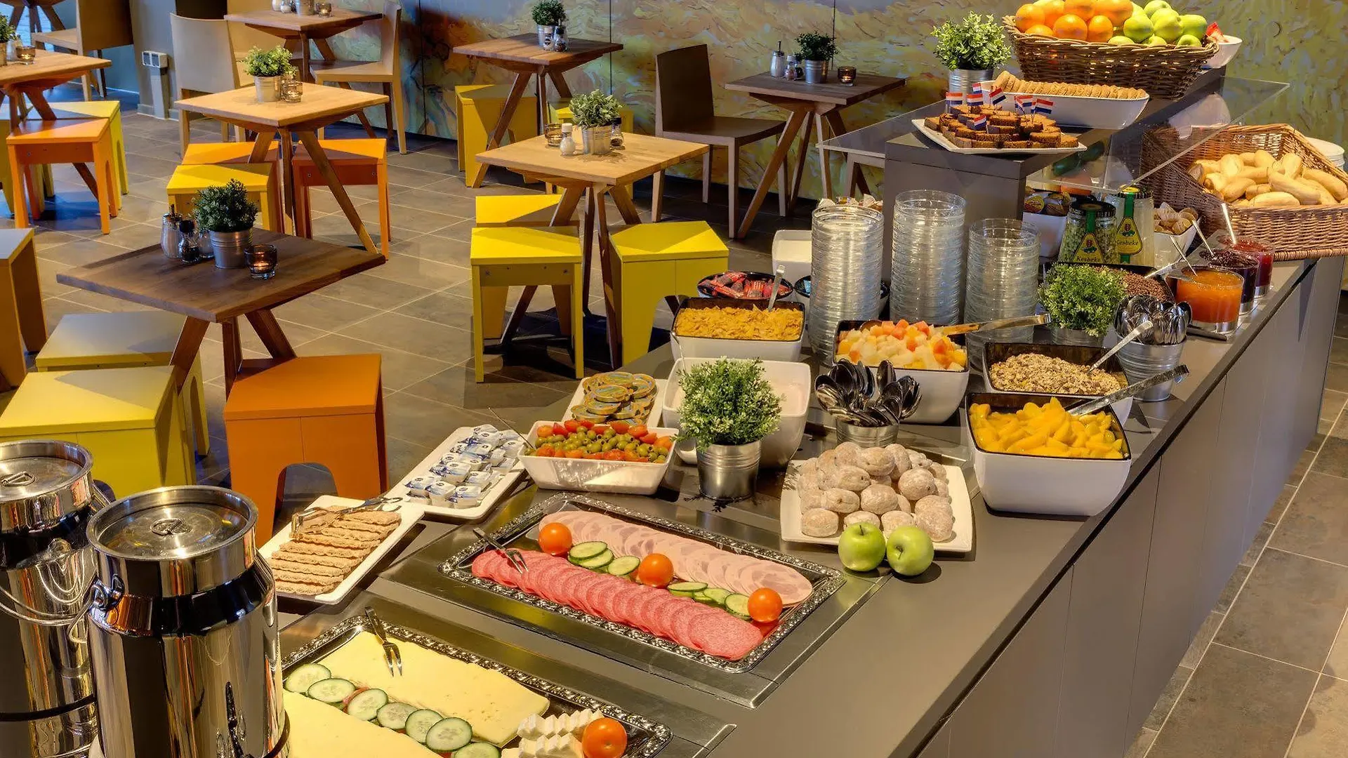 Meininger Hotel Amsterdam City West
