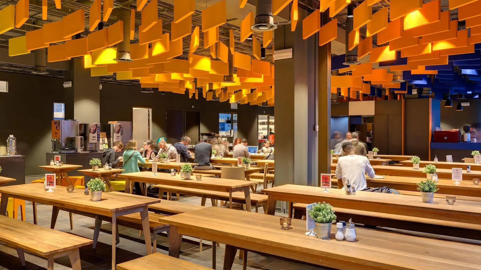 Meininger Hotel Amsterdam City West